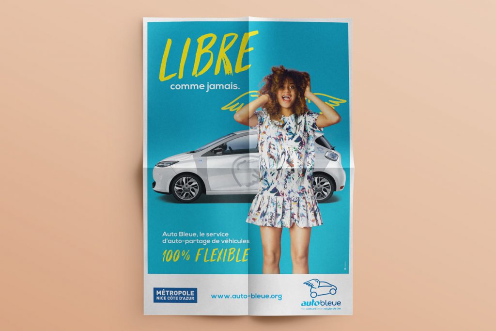 Auto Bleue par Transdev